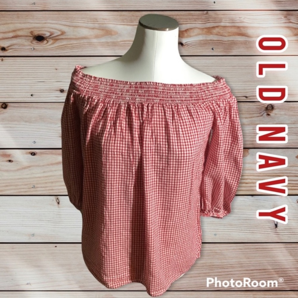 Women’s off the shoulder top